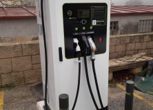 INSTALADO EN CAMPANAS UN PUNTO DE RECARGA RÁPIDA PARA VEHÍCULOS ELÉCTRICOS