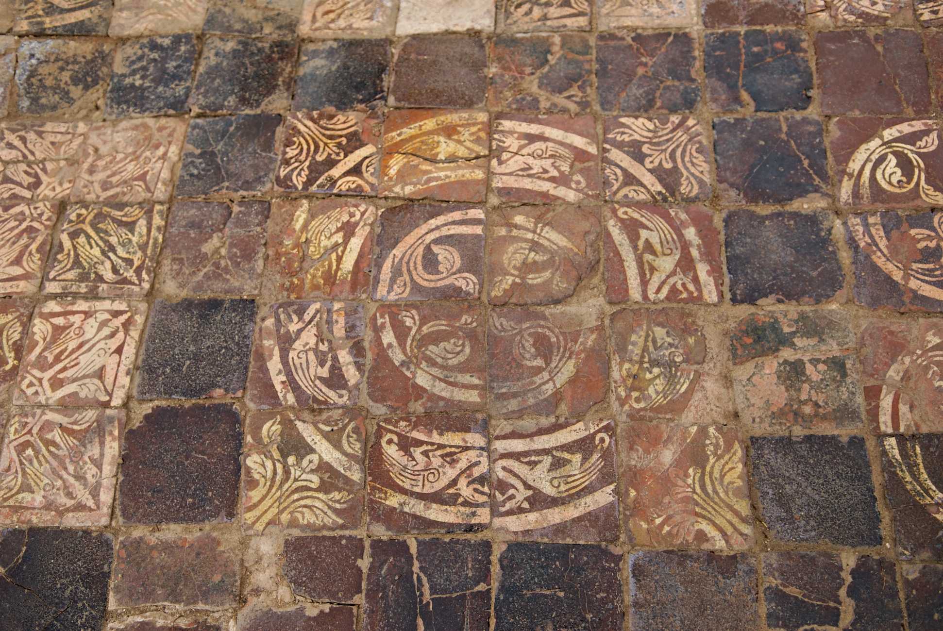 LA PUBLICACIÓN INTERNACIONAL MDPI RECOGE EL PRIMER ARTÍCULO SOBRE EL PROYECTO DE AZULEJOS DEL CASTILLO PALACIO DE TIEBAS