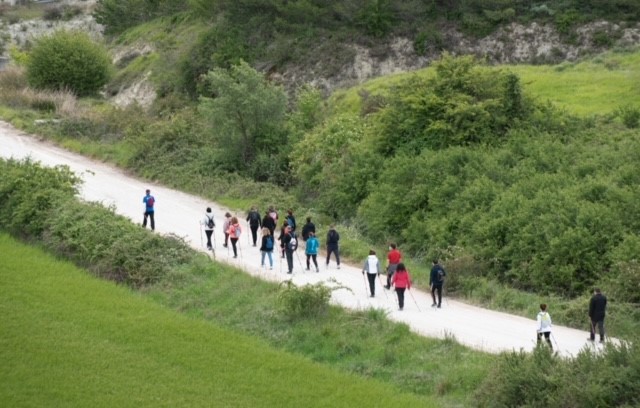 ABIERTO EL PLAZO DE INSCRIPCIÓN DE LOS CURSOS DE NORDIC WALKING, LUDOTECA EN INGLÉS E HIPROPRESIVOS